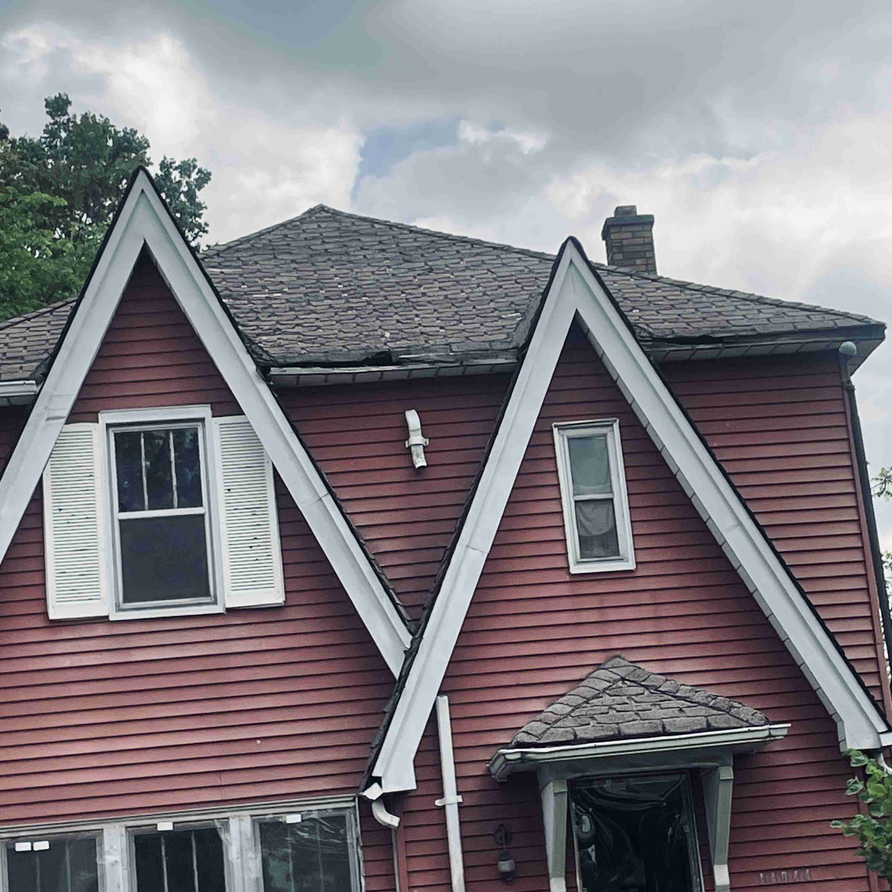 14044 Roselawn (5).jpg